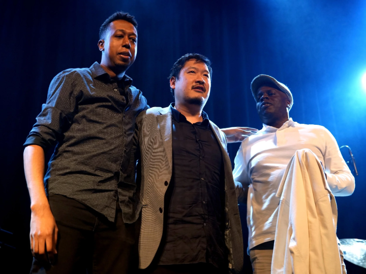 Lawrence Fields Trio performing in Zurich